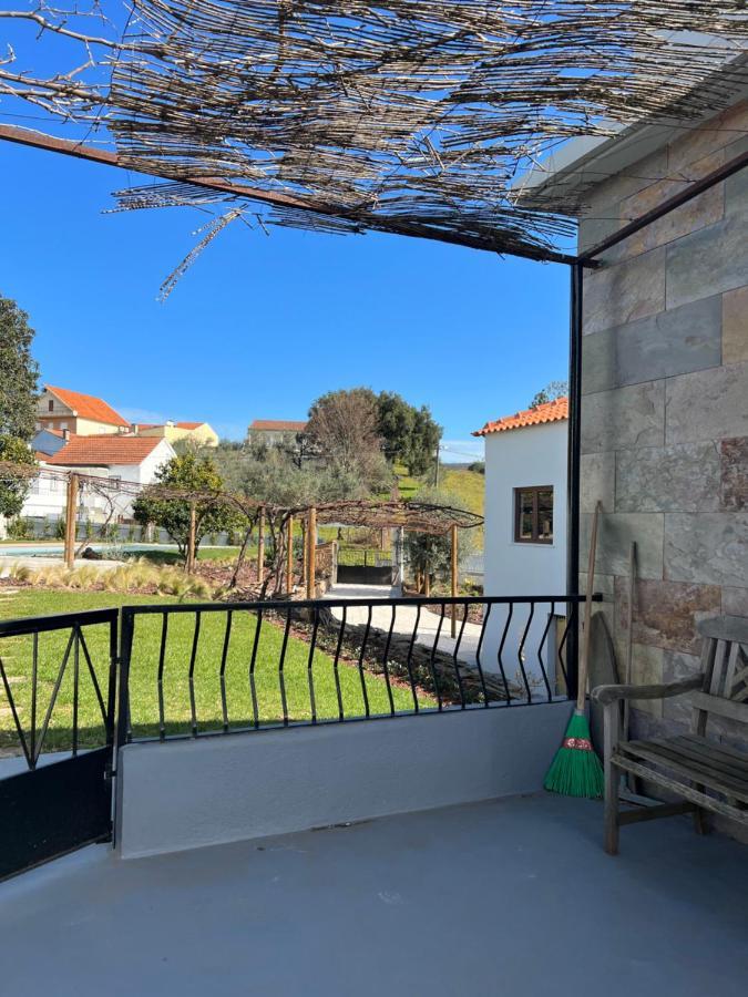 Villa Casa Bizarra Castanheira de Pera Exterior foto